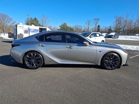 Used 2023 Lexus IS 500 image 7