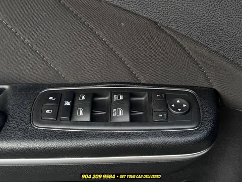 Used 2016 Dodge Charger R/T RWD image 14