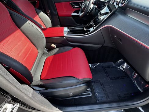 Certified 2025 Mercedes-Benz GLC 300 4MATIC image 15