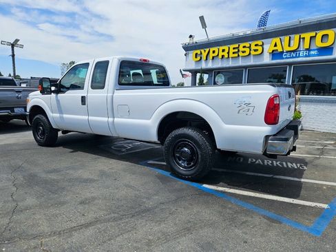 Used 2016 Ford F250 XL w/ Power Equipment Group AWD/4WD image 3