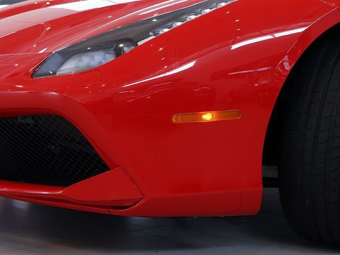 Certified 2018 Ferrari 488 Spider RWD image 20