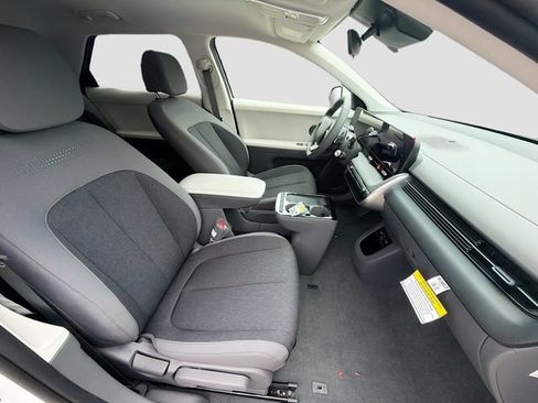 New 2026 Hyundai Ioniq 5 SE AWD/4WD image 29