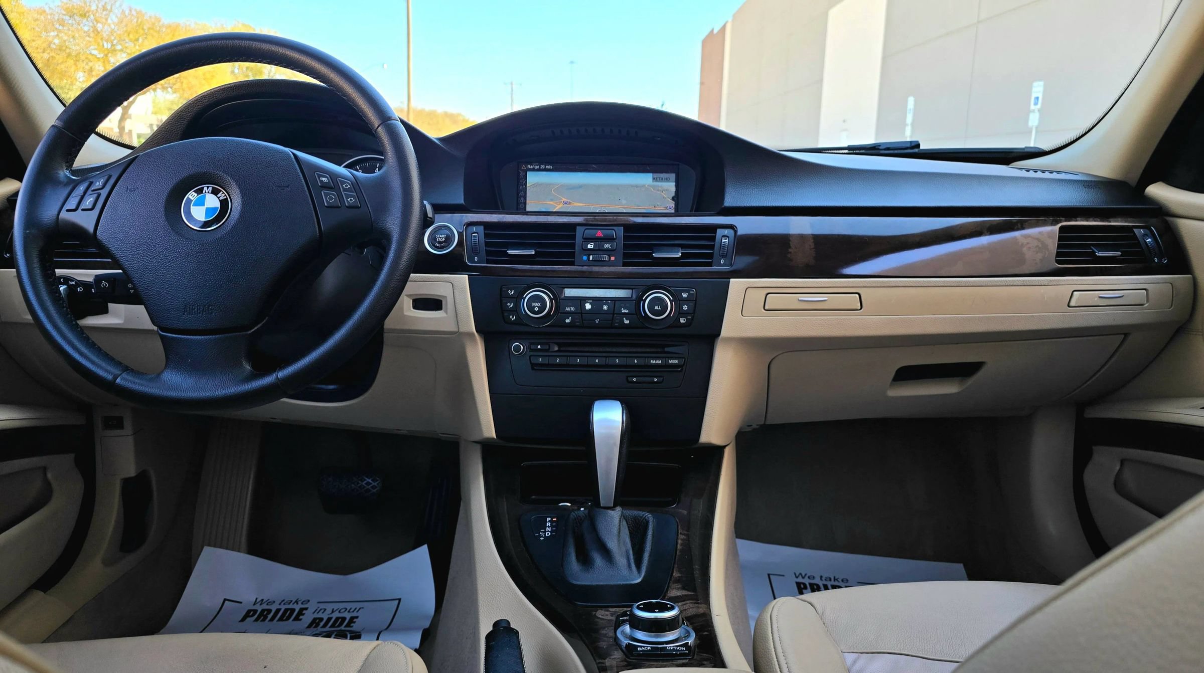 Used 2010 BMW 328i Sedan RWD image 23