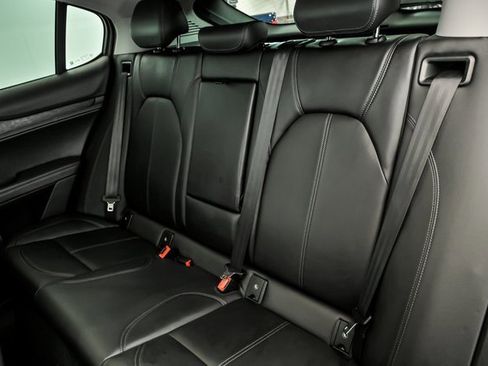 Used 2020 Alfa Romeo Stelvio Sport w/ Quick Order Package 22J Sport image 13