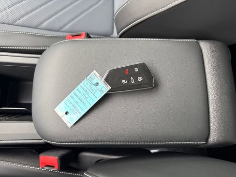 New 2026 Volkswagen Tiguan SE image 20