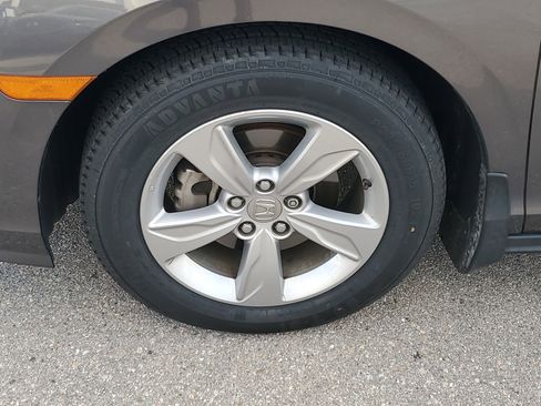 Used 2019 Honda Odyssey EX image 9