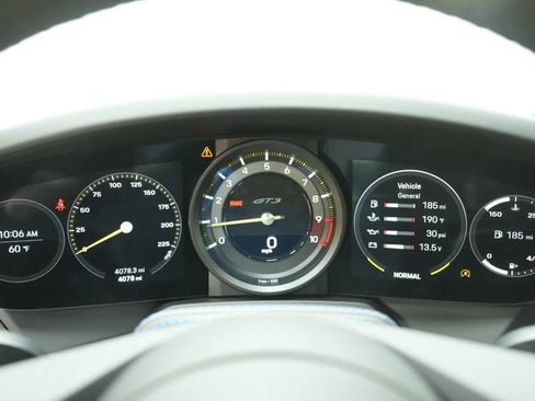 Used 2022 Porsche 911 GT3 RWD image 14