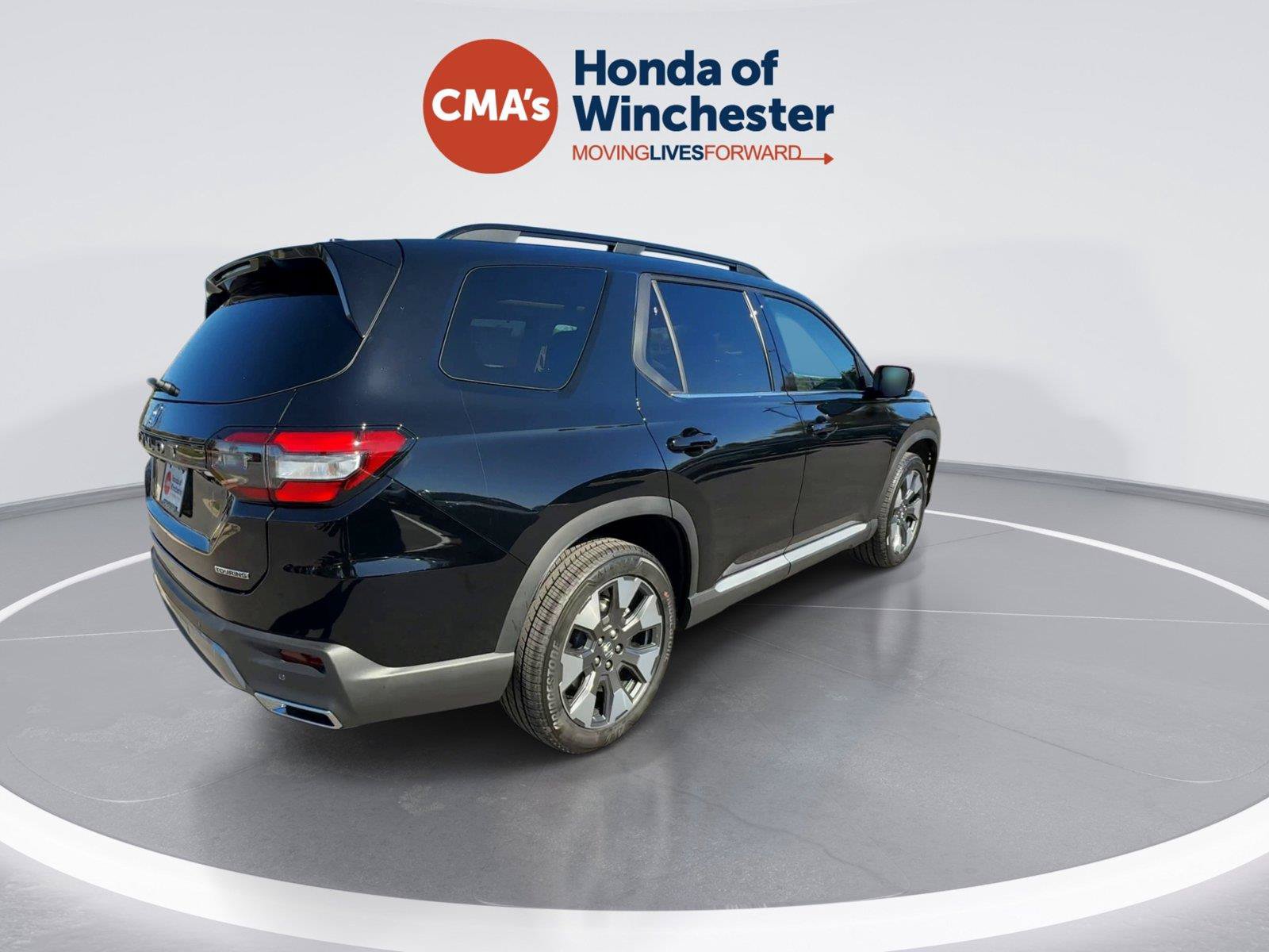 New 2026 Honda Pilot Touring image 8