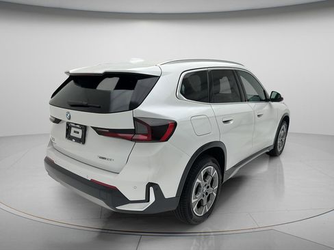 Used 2026 BMW X1 xDrive28i AWD/4WD image 4