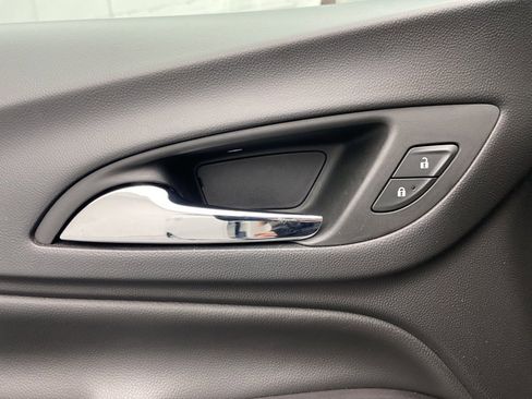 Certified 2019 Chevrolet Equinox Premier image 21