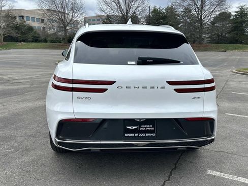 New 2026 Genesis GV70 2.5T Advanced image 6