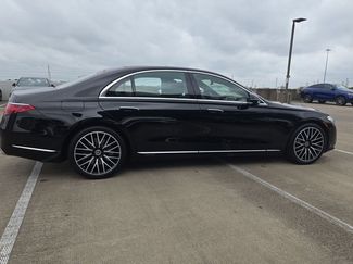 Used 2022 Mercedes-Benz S 500 4MATIC video 4