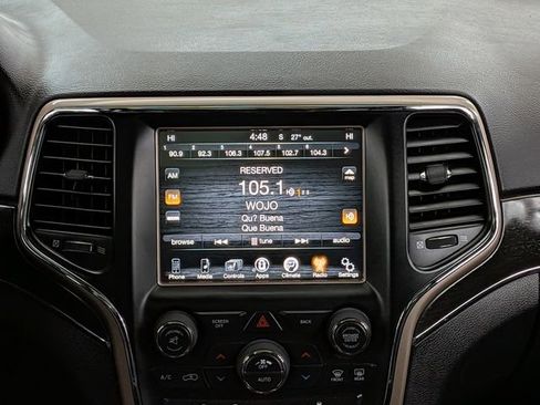 Used 2017 Jeep Grand Cherokee Limited w/ Luxury Group II image 30