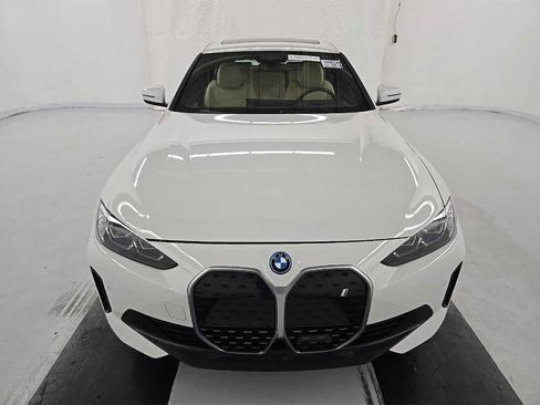 Used 2024 BMW i4 eDrive40 w/ Premium Package RWD image 2