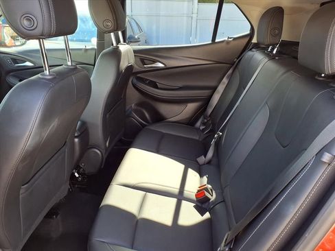 Used 2024 Buick Encore GX Sport Touring image 14