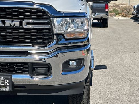 Used 2023 RAM 3500 Big Horn w/ Level 1 Equipment Group image 10
