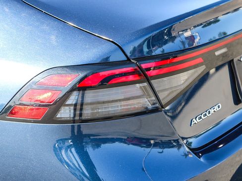 Used 2024 Honda Accord EX image 9