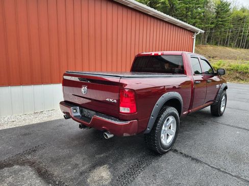 Used 2016 RAM 1500 Express AWD/4WD image 8