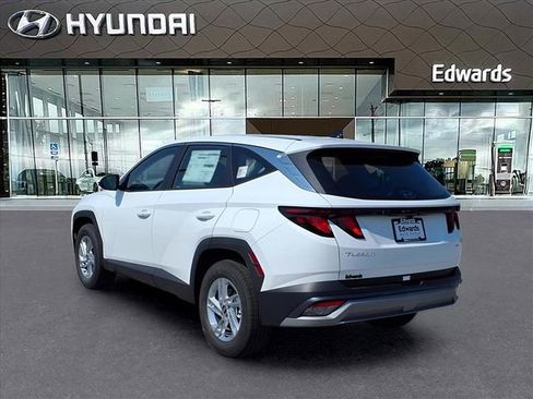 New 2026 Hyundai Tucson SE image 5