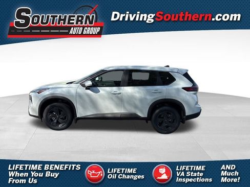 New 2026 Nissan Rogue SV w/ Cold Weather Package FWD image 1