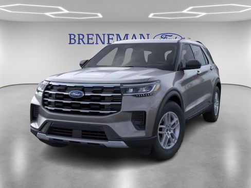 New 2026 Ford Explorer Active image 2