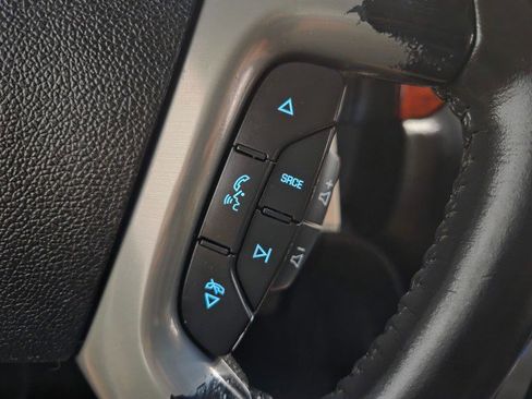 Used 2011 GMC Sierra 2500 SLT w/ SLT Convenience Package image 47