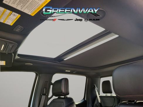 Used 2025 Ford F150 Raptor image 13