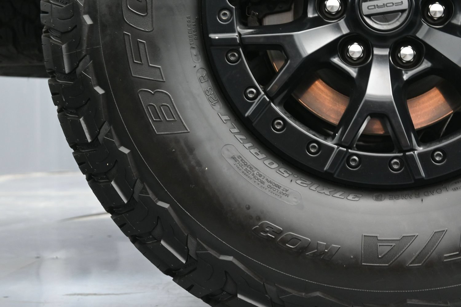 Used 2023 Ford F150 Raptor w/ Equipment Group 802A Raptor R AWD/4WD image 45