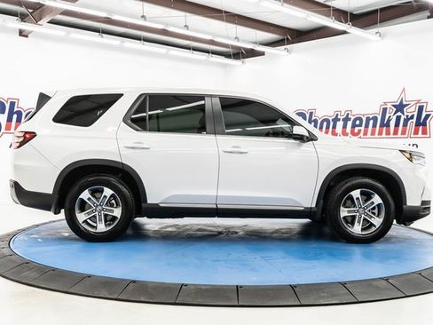 Certified 2025 Honda Pilot EX-L image 12