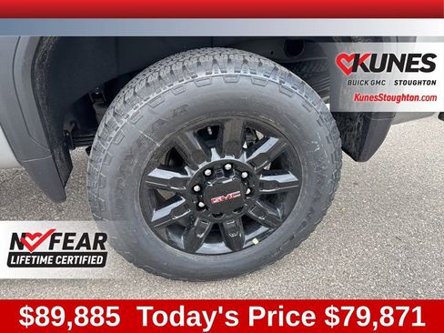 New 2026 GMC Sierra 2500 AT4 image 18
