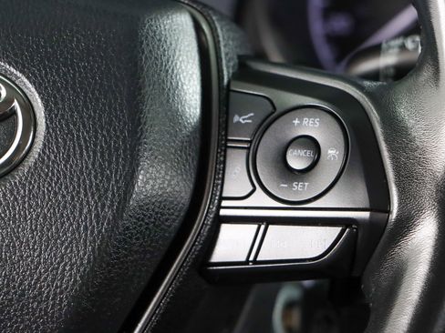 Used 2024 Toyota Camry SE w/ Blackout Package (TMS) image 14