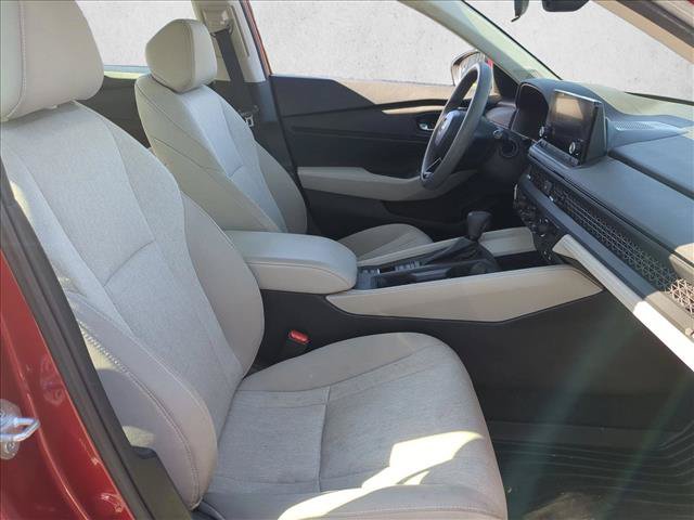Used 2024 Honda Accord EX image 15