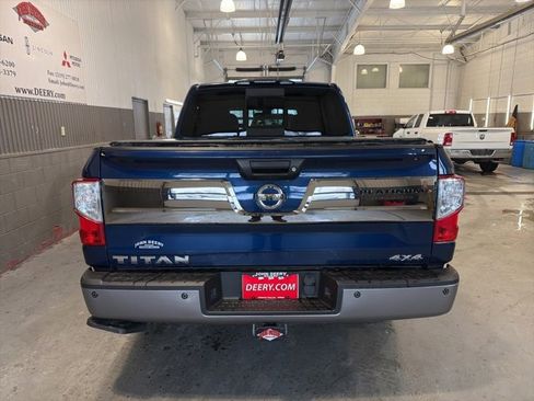 Certified 2019 Nissan Titan Platinum Reserve w/ Platinum Utility Package image 4