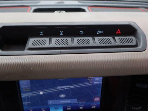 Used 2021 Ford Bronco Wildtrak image 24