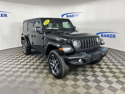 Used 2024 Jeep Wrangler Unlimited w/ Convenience Group
