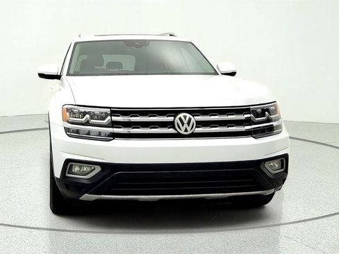 Used 2018 Volkswagen Atlas SEL FWD image 2