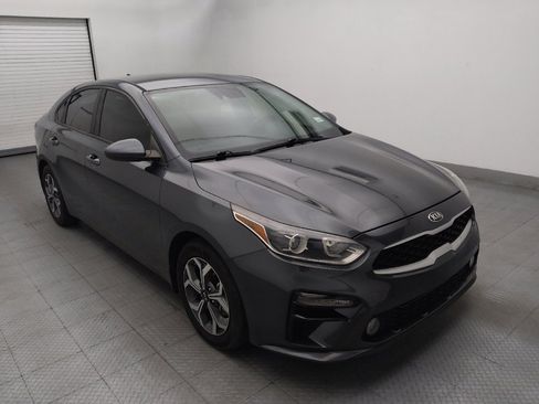 Used 2020 Kia Forte LXS FWD image 13