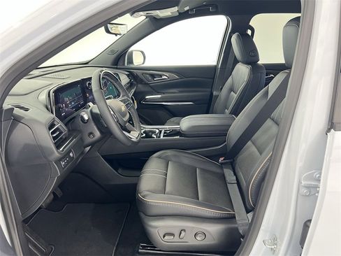 New 2026 Chevrolet Traverse High Country image 18