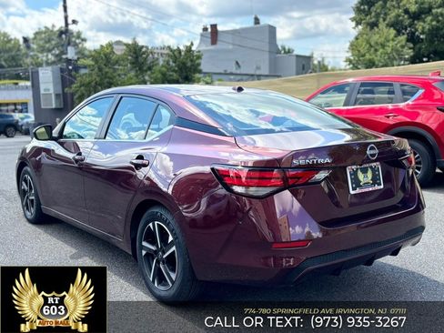Used 2024 Nissan Sentra SV FWD image 4