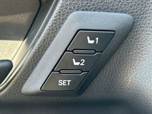 Used 2025 Toyota 4Runner TRD Off-Road Premium AWD/4WD image 26