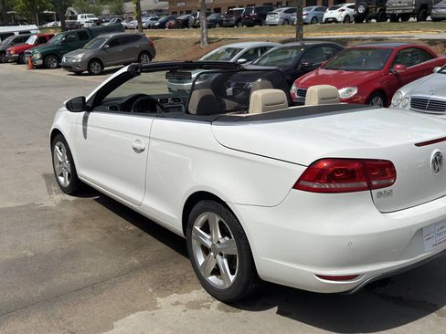Used 2012 Volkswagen Eos Lux image 12