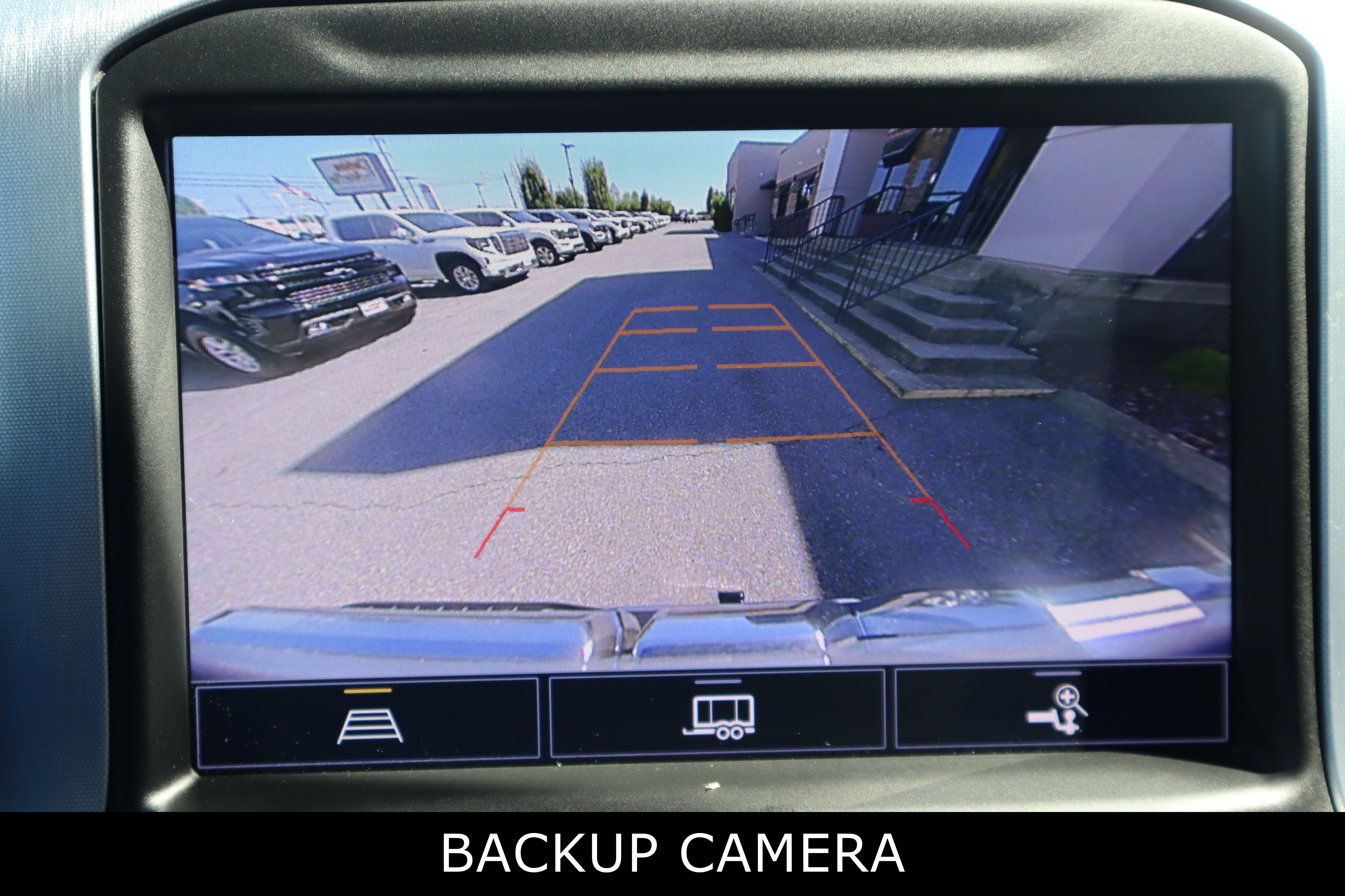 Used 2021 GMC Sierra 1500 SLT w/ SLT Convenience Package AWD/4WD image 21