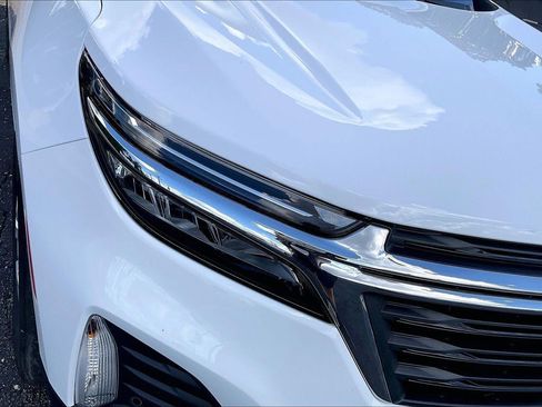 Used 2024 Chevrolet Equinox LT w/ LPO, Floor Liner Package FWD image 27
