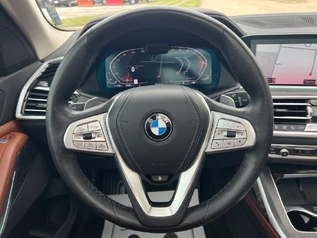 Used 2022 BMW X7 xDrive40i w/ Premium Package AWD/4WD image 23