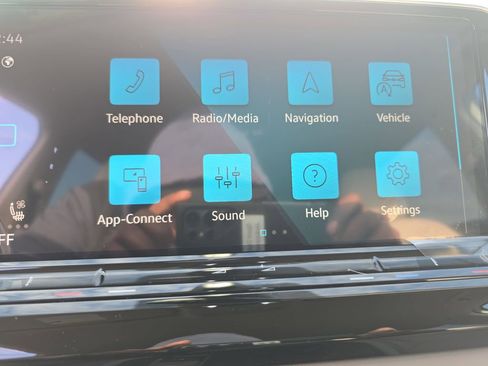 New 2026 Volkswagen Atlas SE AWD/4WD image 16