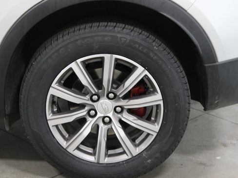 Used 2021 Cadillac XT4 Sport FWD image 16