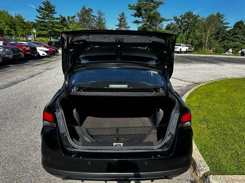 New 2025 Nissan Versa SV w/ Trunk Package image 13