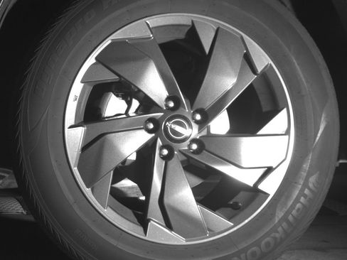 Used 2025 Nissan Rogue SV AWD/4WD image 12