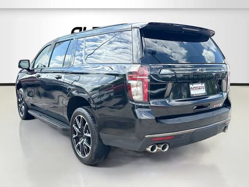 Used 2022 Chevrolet Suburban RST w/ Sport Performance Package AWD/4WD image 5