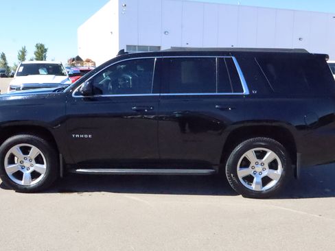 Used 2020 Chevrolet Tahoe LT w/ Max Trailering Package AWD/4WD image 4